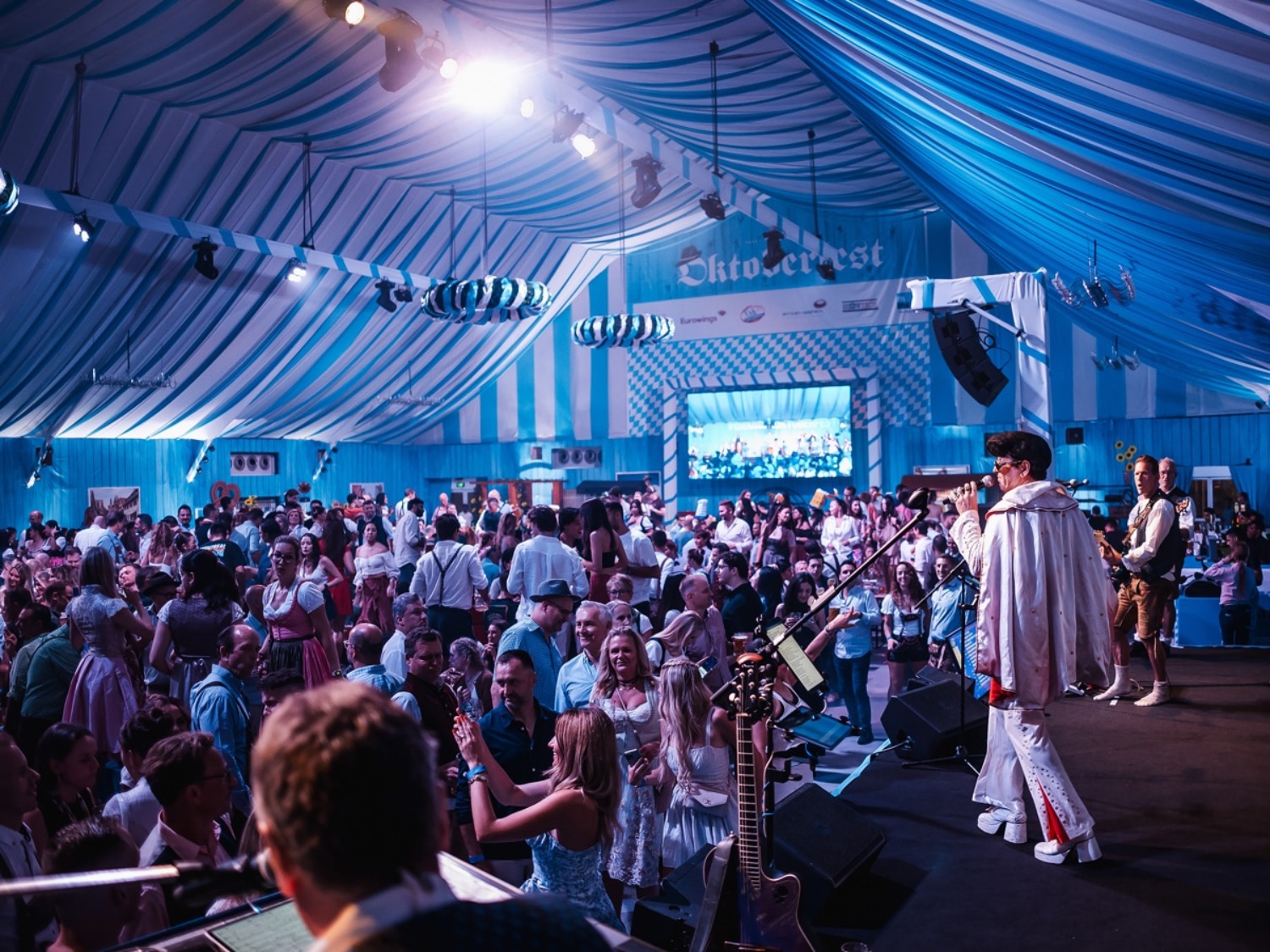 Oktoberfest at Grand Hyatt Dubai: Bavarian Tradition Meets Middle Eastern Flair | Die Geissens Real Estate | Luxus Immobilien mit Carmen und Robert Geiss – Die Geissens in Dubai